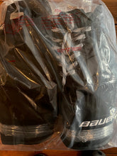 Ladda upp bild till gallerivisning, Bauer Målvaktsbyxor Sr
